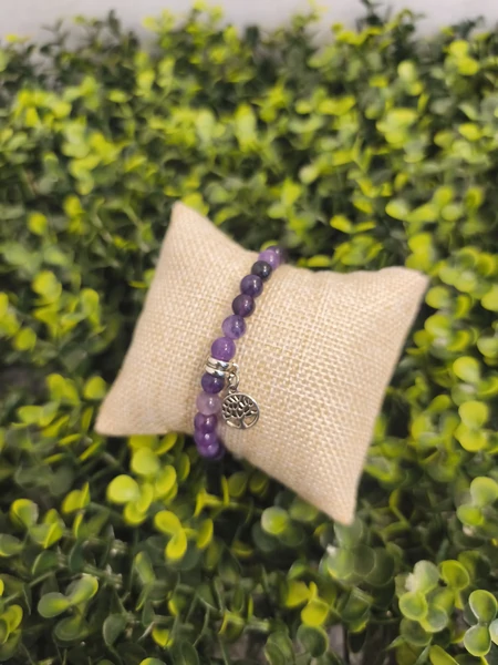 Bracelet en Améthyste par l'Atelier de la seconde vie