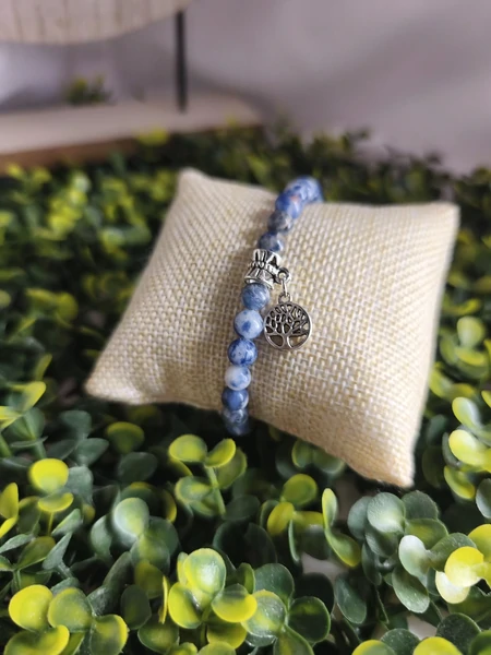 Bracelet en Sodalite par l'Atelier de la seconde vie